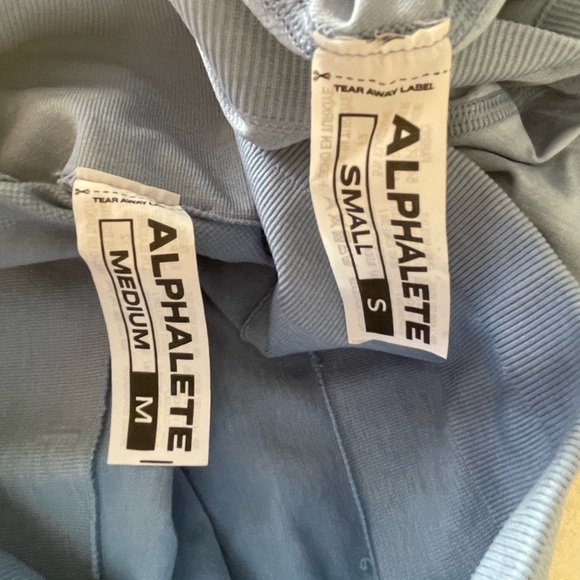 Alphalete Amplify Washed Denim Set - Picture 3 of 3